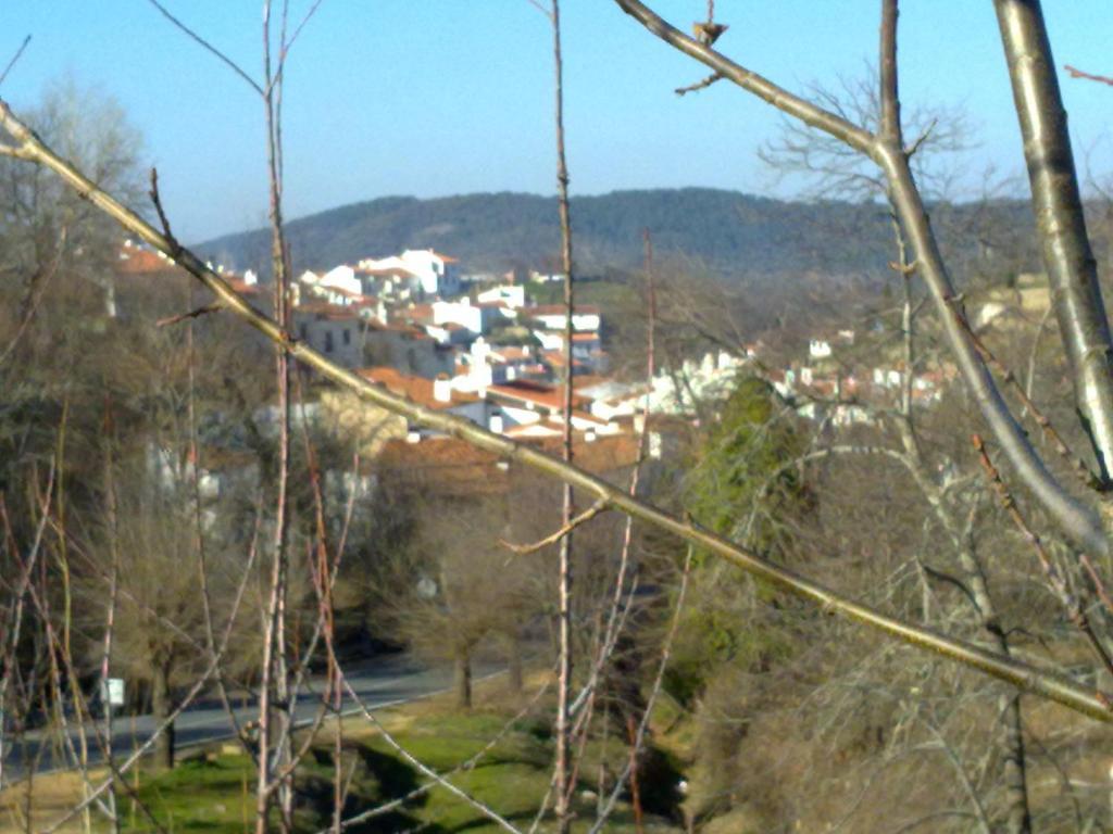 Pension Barrio Fuenteheridos Quarto foto